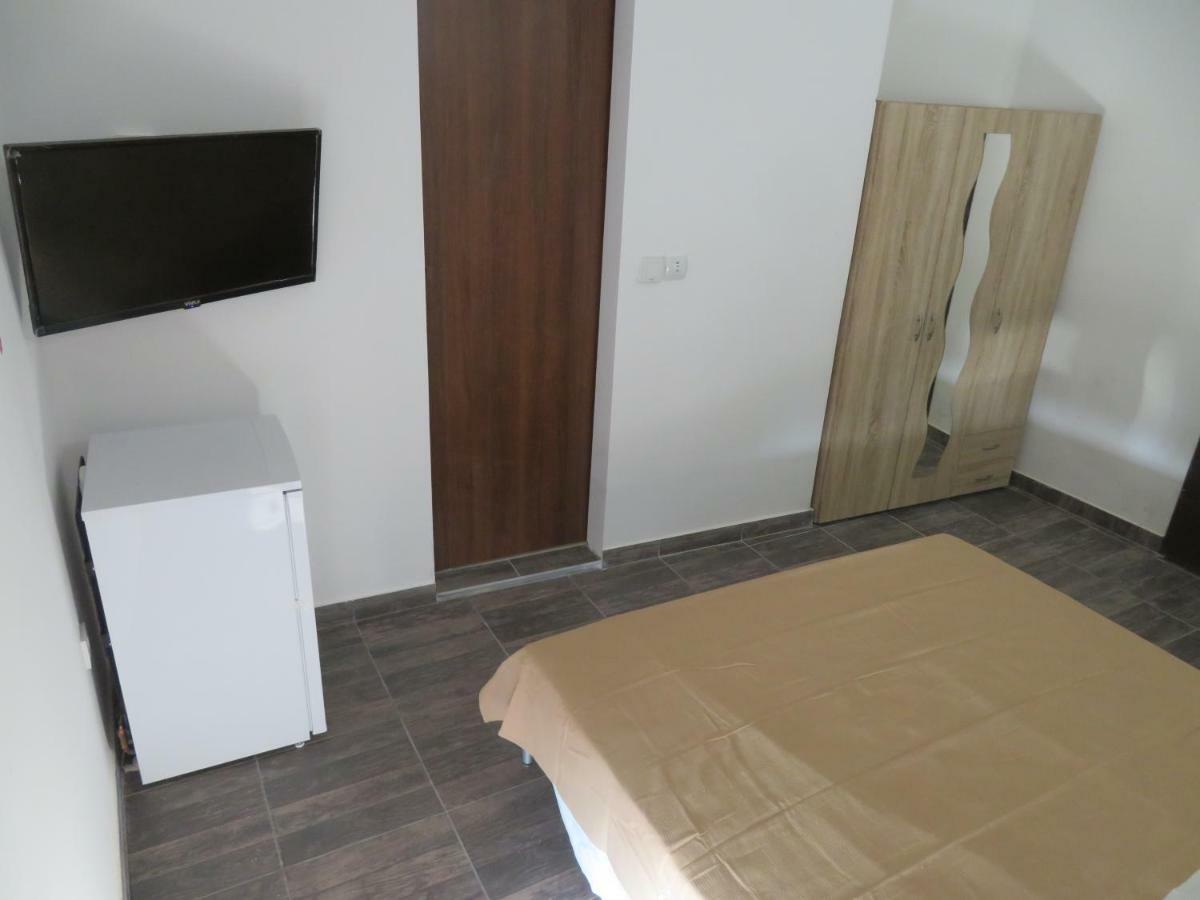 فندق Vila Velvet ستاريغغاد باكلينتسا المظهر الخارجي الصورة