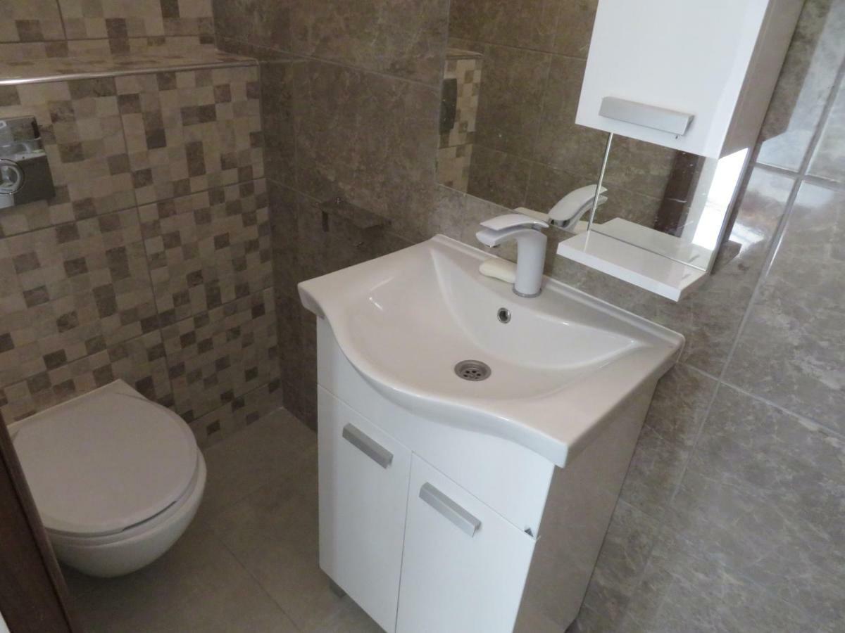 فندق Vila Velvet ستاريغغاد باكلينتسا المظهر الخارجي الصورة