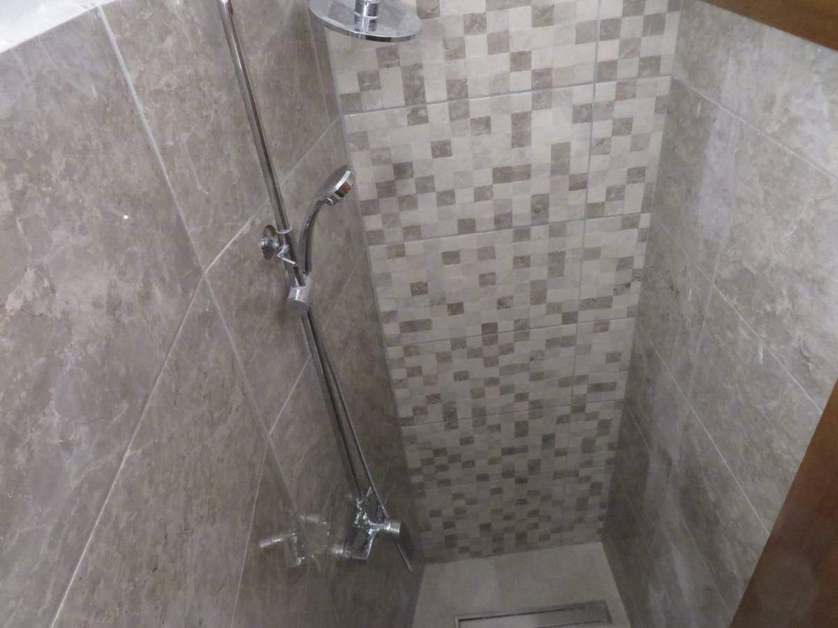 فندق Vila Velvet ستاريغغاد باكلينتسا المظهر الخارجي الصورة